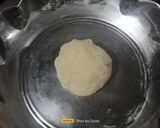 A picture of step 4 of Stuffed Radish Paratha (Stuffed Mooli Paratha).