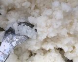 Foto del paso 1 de la receta: Onigiri de atún express 🍙 (fácil y rápido)