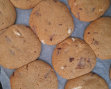 Φωτογραφία βήματος 3 της συνταγής Soft cookies με τρεις σοκολάτες 🍪🍫