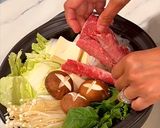 A picture of step 3 of Sukiyaki.