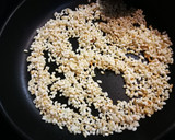 Foto del paso 13 de la receta: Sopa de pelotillas al aroma de lovage de Rumania