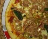 صورة لخطوة 4 من وصفة بيتزا تونة 🍕