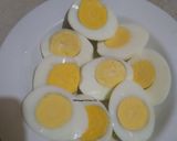 Foto langkah ke 1 dari resep Telur Lada Hitam.