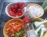 A picture of step 2 of Veggie Pizza Uttapaas.
