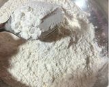 Foto del paso 1 de la receta: Medialunas Rellenas de jamón y queso 🥐