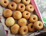 Foto langkah ke 4 dari resep Donat susu.