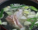 Foto langkah ke 1 dari resep Hainan Chicken Rice ala Singapore.