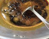 Foto langkah ke 1 dari resep Bolu Karamel/ Sarang Semut.