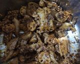 A picture of step 3 of Lotus stem pickle.