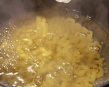 Foto del paso 1 de la receta: Bombas de macarrones con queso🌺