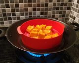 Foto langkah ke 1 dari resep Pudding Labu/Waluh Kawista.