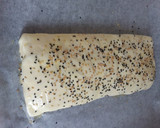 Foto del paso 4 de la receta: Empanada de hojaldre con calabacín queso y fiambre de pavo