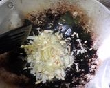 Foto langkah ke 2 dari resep Ca Brokoli Wortel Sosis.