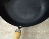A picture of step 1 of Mash ke Dahi baray.