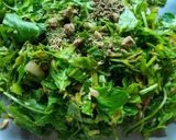 A picture of step 2 of Palak Vada.