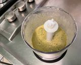 Une image de l'étape 5 de Sauce salade à la moutarde, noisette, abricot et persil.
