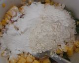Foto langkah ke 3 dari resep Perkedel Jagung.