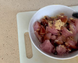 Foto del paso 2 de la receta: Ñoquis, pavo marinado y berenjena