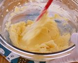 A picture of step 4 of Crunchy Square Butter Cookies with Vegetable Powder.