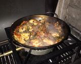 Foto del paso 4 de la receta: Pollo al disco o paellera