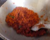 A picture of step 3 of Tri colour paratha.
