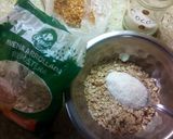 Foto del paso 1 de la receta: Galletas grandes de avena (sin huevo/ sin azúcar)