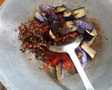 Foto langkah ke 5 dari resep Terong balado ikan teri.