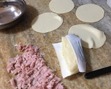 Foto del paso 1 de la receta: Canastitas de jamón queso y huevo