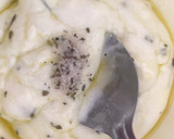Foto del paso 4 de la receta: Merluza a la plancha con salsa blanca y setas chinas