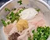 Soft & Spicy Falahari Thepla रेसिपी चरण 2 फोटो