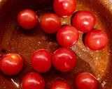 Foto del paso 1 de la receta: Tomates cherry en airfryer 🍅