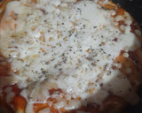 ચીઝ પીઝા(Cheese Pizza Recipe In Gujarati) રેસીપી સ્ટેપ4ફોટો