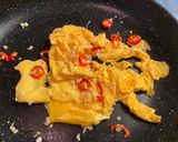 減脂食譜 - 鮭魚藜麥炒飯 (秋葵版)的食譜步驟4照片