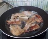 Foto langkah ke 1 dari resep Kicik Gereh (Ikan Asin) Kuah Pedas Santan.