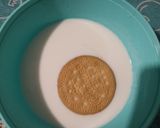 A picture of step 2 of Lime Pie with Maria Cookies.