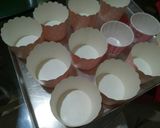 Foto langkah ke 5 dari resep Banana muffin.