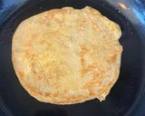 Hình bước làm 3 của món Bánh Paratha Trứng Và Phô Mai