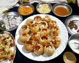 दही पूरी (स्ट्रीट फूड) रेसिपी चरण 3 फोटो