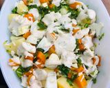A picture of step 6 of Ordebur salad🥗.