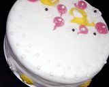 صورة لخطوة 9 من وصفة كيكه عيد ميلاد