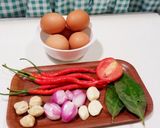 Foto langkah ke 1 dari resep Telur Ceplok Balado.