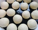 Gambar langkah 10 resipi Burger Malaysia (Pau Sambal).