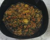 A picture of step 4 of Methi carrot potato.
