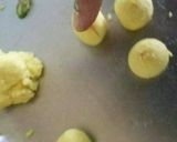 A picture of step 7 of Kesar Chenna dip.