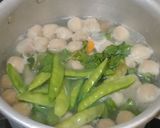 Foto langkah ke 6 dari resep Sayur Sop Baso Ikan.