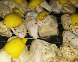 Foto del paso 2 de la receta: Alitas de pollo con papas al horno😋😋😋😋