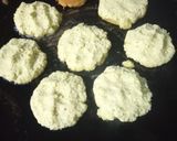 A picture of step 1 of Coconut kofta curry.
