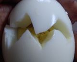 A picture of step 2 of Deviled Egg Chicks.