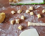 Foto del passaggio 5 della ricetta Gnocchi di patate alla curcuma