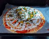 Foto del paso 3 de la receta: Pizza rápida de conservas con cebollino, provenzales y nata